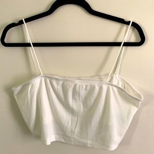 Crop top white never worn size XL